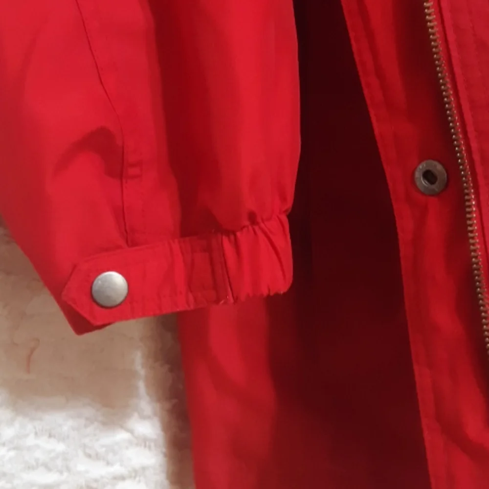 Cherokee mens red